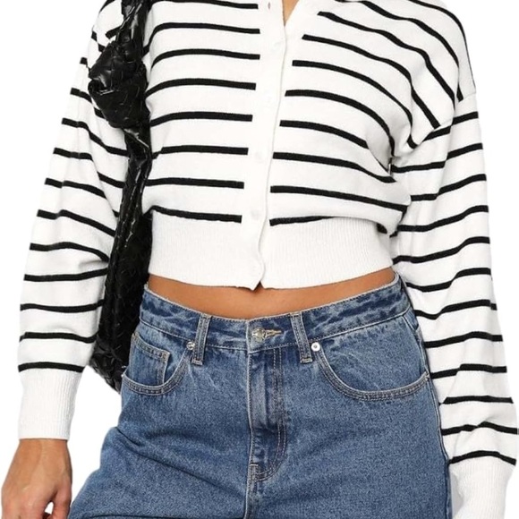 Striped Black and White Women's Cardigan - NWOT Size L - Picture 4 of 7